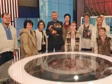 Котомістечко, мистецтво, колядки, адопція