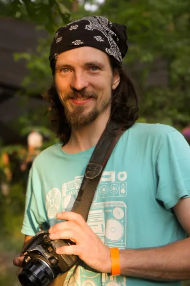 Артем Форостяний, Котомістечко